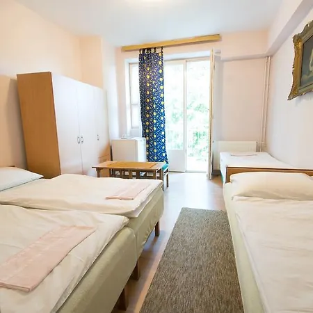 Bendeguz Bed & Breakfast *