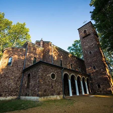 Bendeguz Bed & Breakfast *