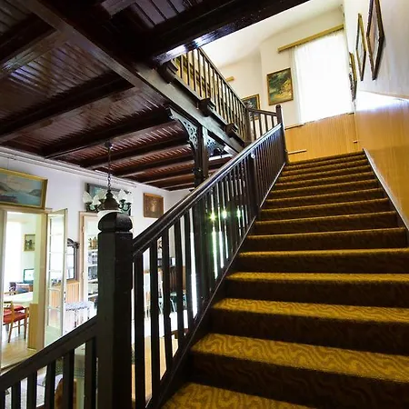 Bendeguz Bed & Breakfast *