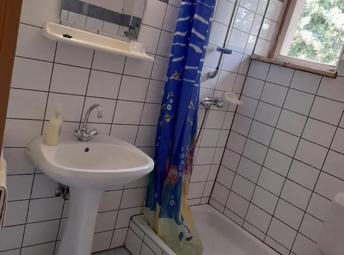 Bendeguz Bed & Breakfast *